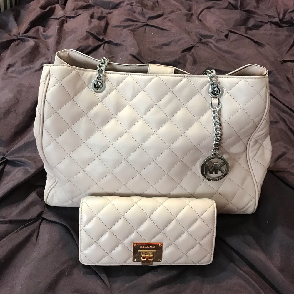 ‼️SOLD‼️Michael Kors Tote